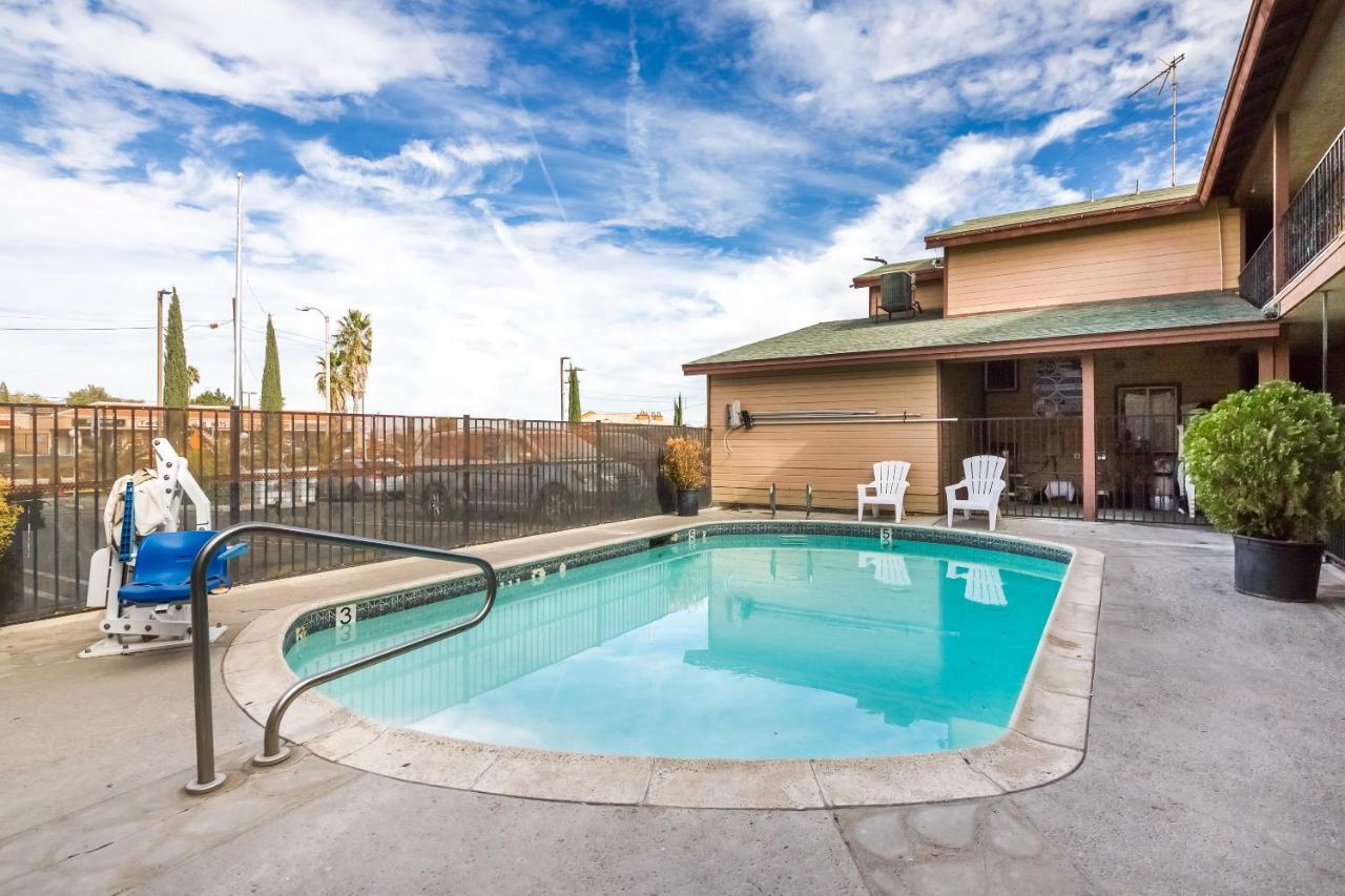 Quality Inn Victorville - Hesperia I-15 外观 照片